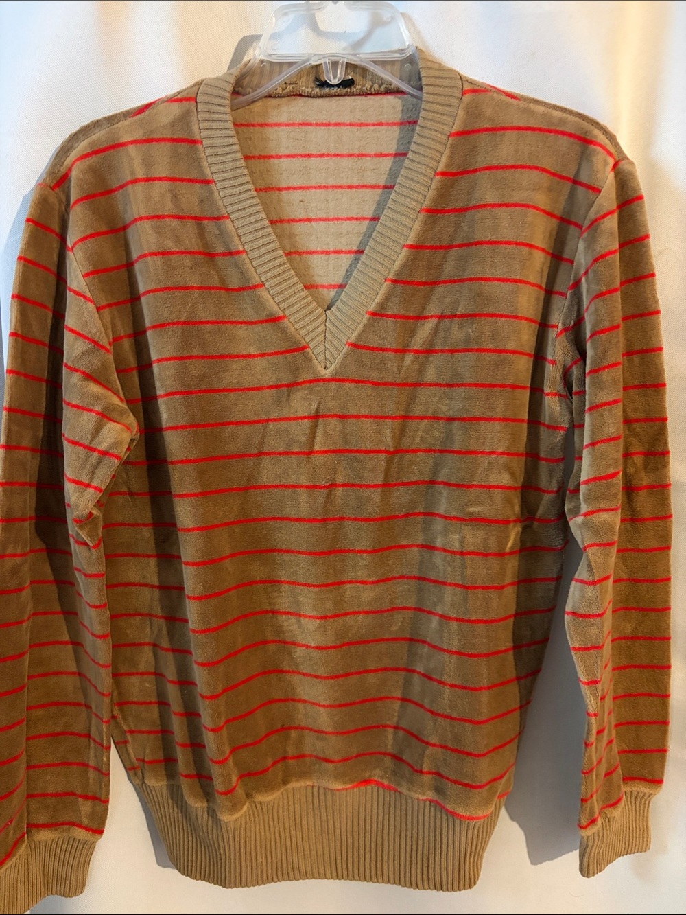 Vintage 70s V-neck sweater